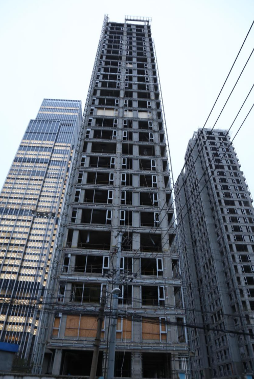 融創上海董家渡住宅項目一期和二期,時代財經攝於2022年12月1日