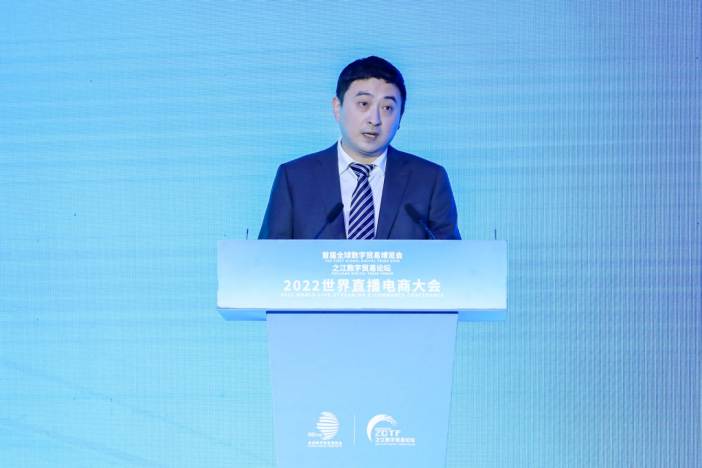杭州市滨江区委副书记、杭州高新区管委会主任、滨江区政府区长郑迪点赞谦寻