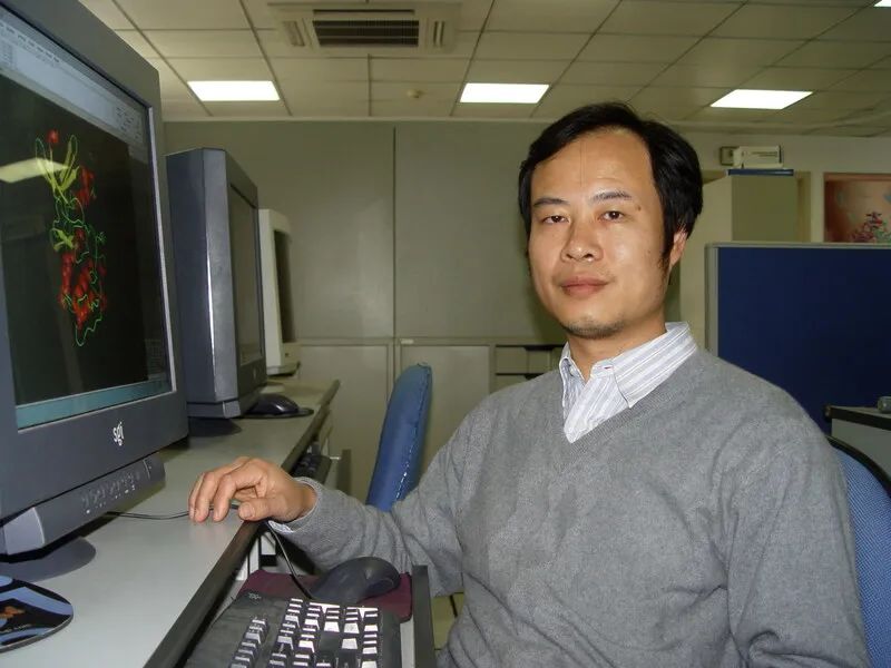 2006年8月9日,蒋华良研究员入选首批上海市“领军人才”