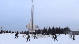 水知识|美哭了的“泼水成冰”,是啥原理?3 水知识|美哭了的“泼水成冰”,是啥原理?