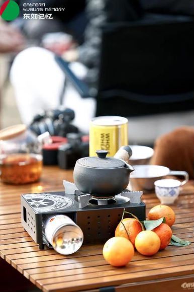 围炉煮茶成为新潮流 图片来源:东郊记忆供图