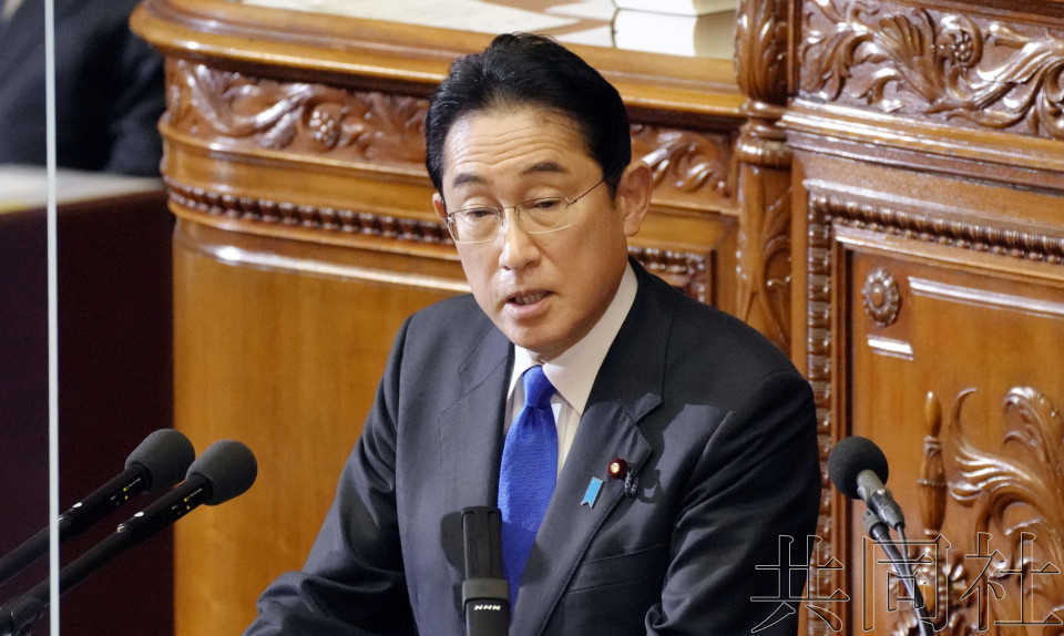 1月26日下午,岸田文雄在众院全体会议上回答代表质询。来源:共同社