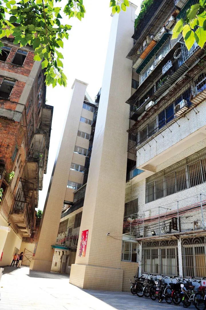 全市已受理1400余宗加建电梯申请。