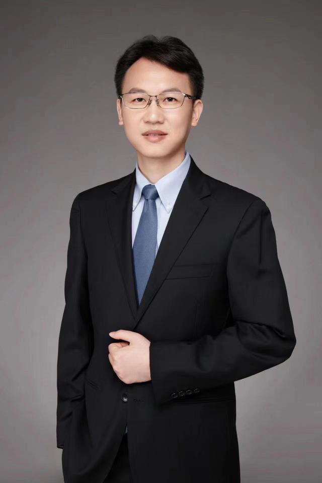 工银瑞信现任FOF投资部总经理、基金经理蒋华安。受访者供图