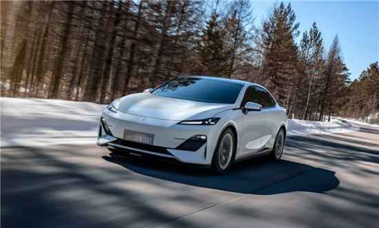 长安深蓝SL03如何将电池安全卷到极致?