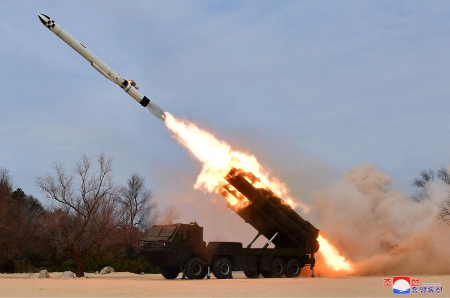朝中社：朝鲜进行重要武器试验和发射训练