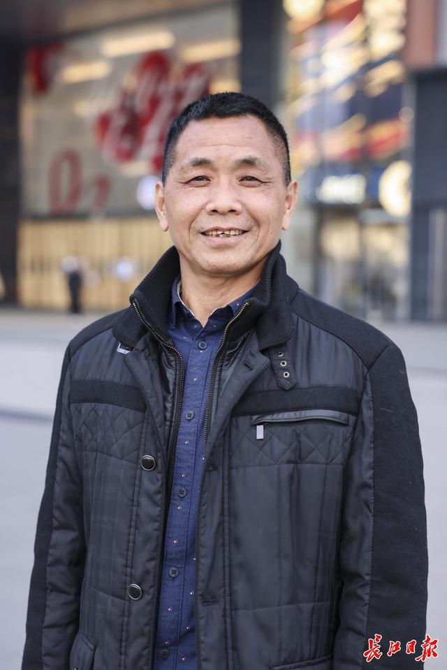 今年2月,郑迪祥在武汉。记者胡冬冬 摄