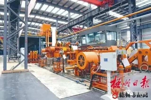 钢厂 | 金海120万吨不锈钢固溶及制品绿色生产线二期设备正在安装调试