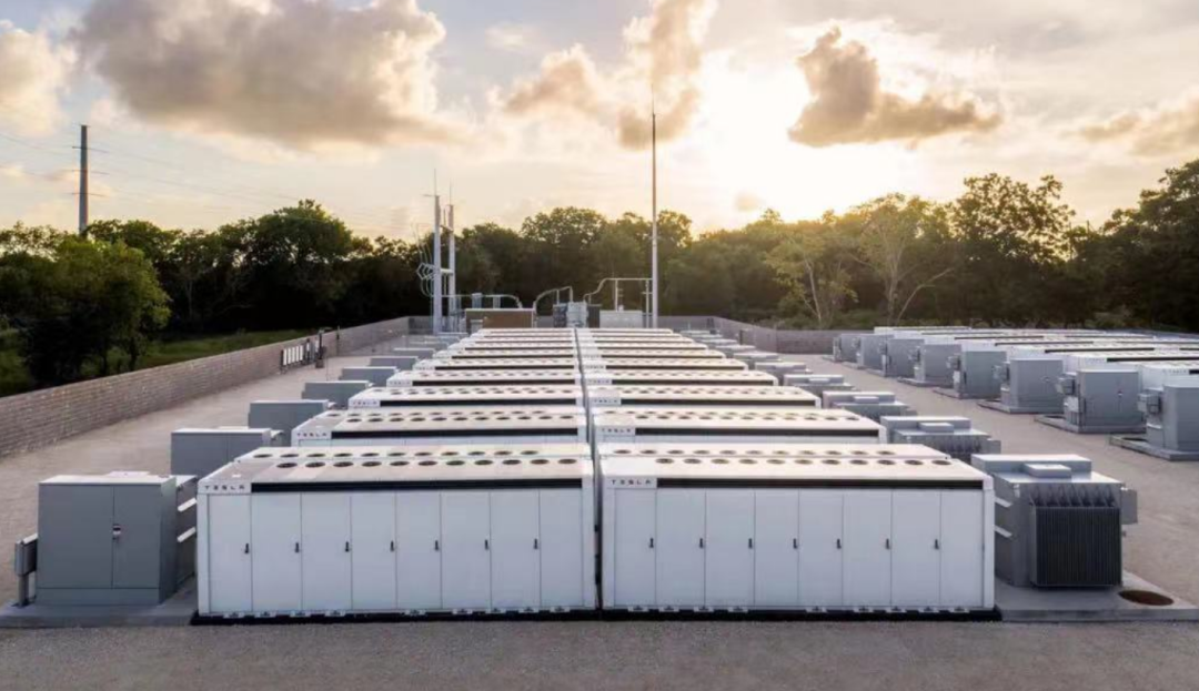 大消息！特斯拉储能超级工厂落户上海，年产1万台巨型电池
