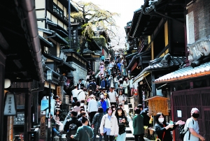 日本人口连续12年减少