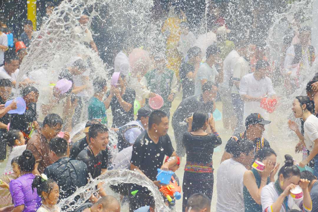 5b81-5f9d5553cabd21f9ced322801cb7a11e.jpg