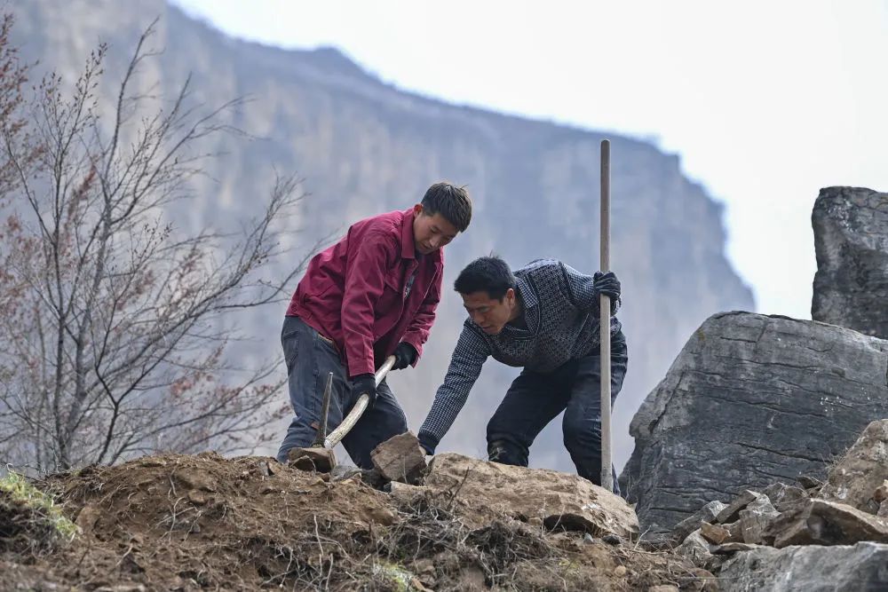 山上人279 bbde-1b8deacd2baabfc15d3d70d213524114.jpg