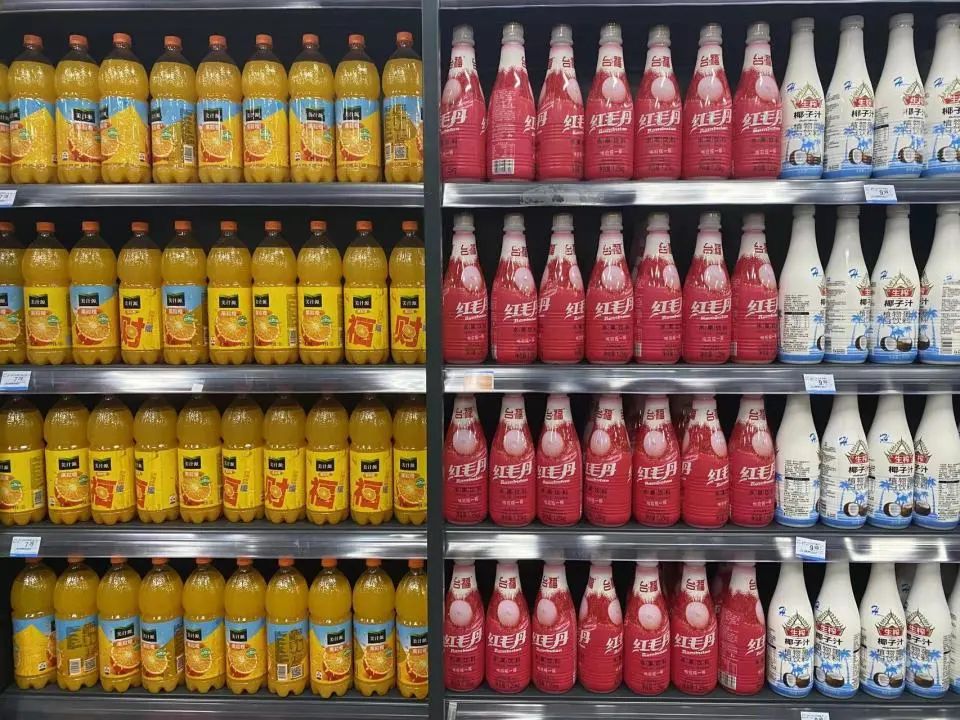 人人乐深圳门店 图片来源:时代财经摄