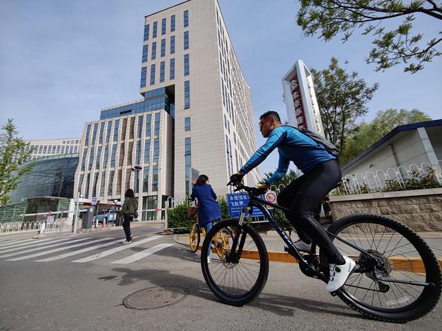 新时代首都发展巡礼·生态治理｜城市插上骑行翅膀 市民安享低碳生活