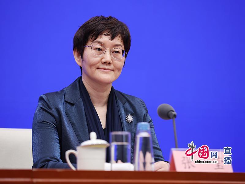 ↑人力资源和社会保障部就业促进司司长张莹