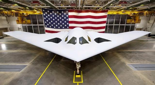 B-21在設計上就強調進入對手空域作戰，一旦被擊落，就更增加了戰鬥救援的難度