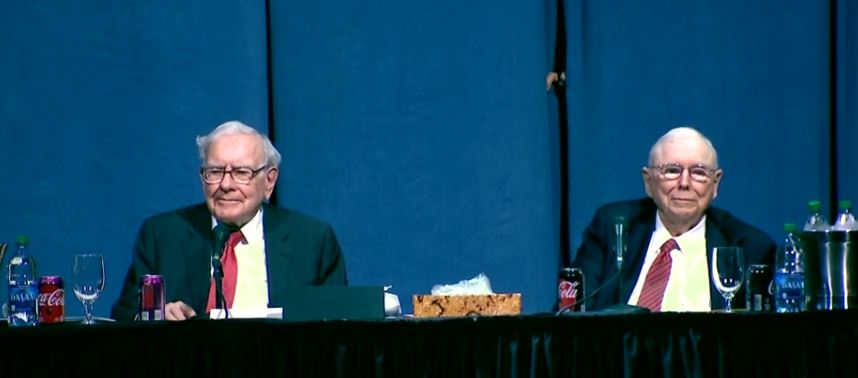 回首过往十年巴菲特股东会：投资界的关注点发生了哪些转变？