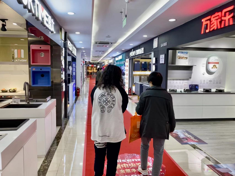 五一期间市场客流量显著提升。