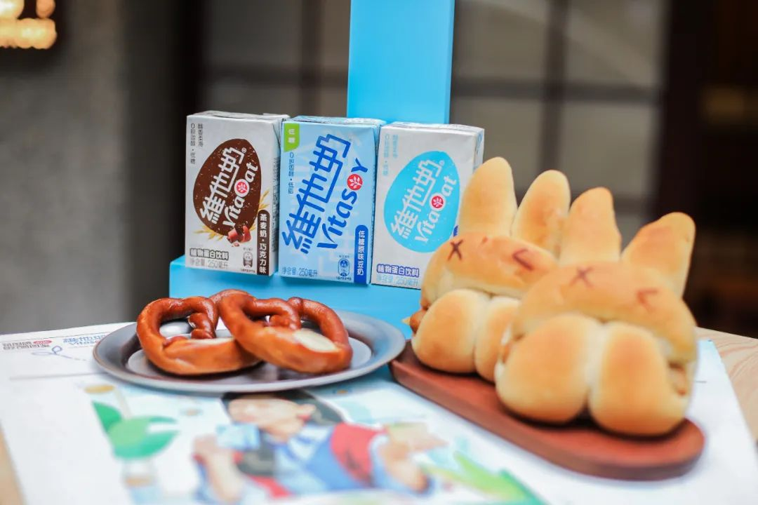 图片来自:维他奶、广州吃喝玩乐生活公众号、livin广州公众号、enjoy广州公众号