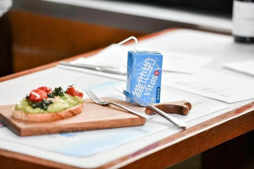 图片来自:维他奶、广州吃喝玩乐生活公众号、livin广州公众号、enjoy广州公众号