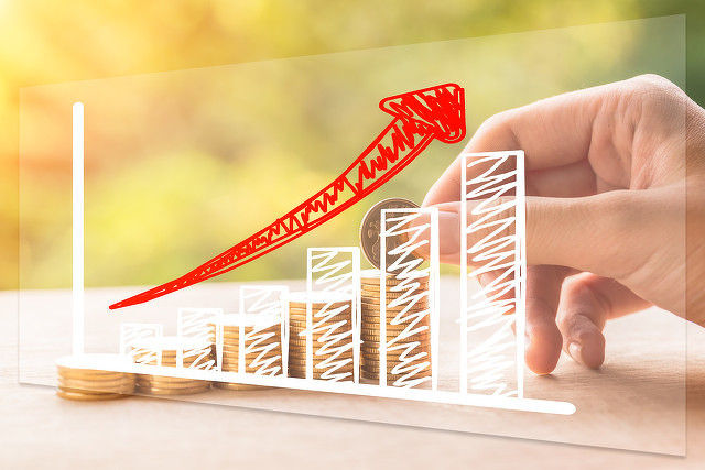 “固收+”江湖大变动：易方达单只规模破500亿元，300亿王牌基金经理离任