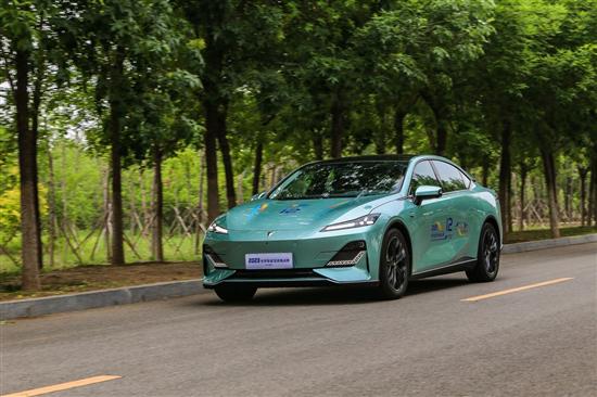 2023世界智能驾驶挑战赛:深蓝SL03斩获金奖