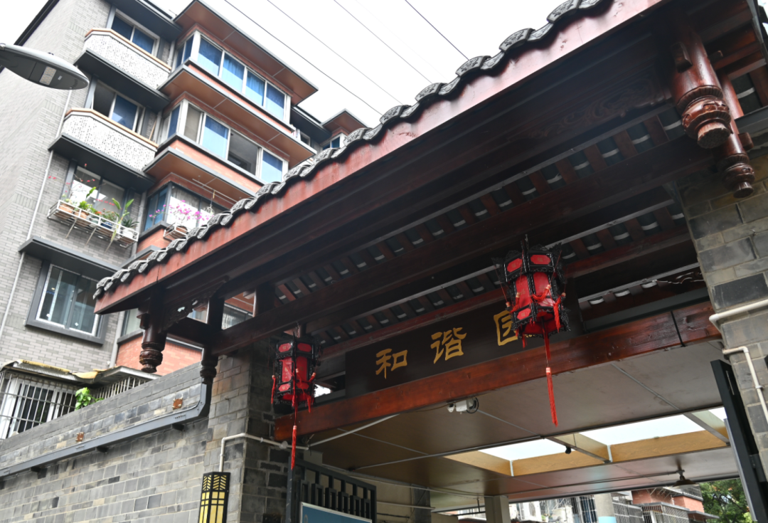 曾经人人绕道，如今都来拍照！玉林小酒馆旁的老院落焕发新生