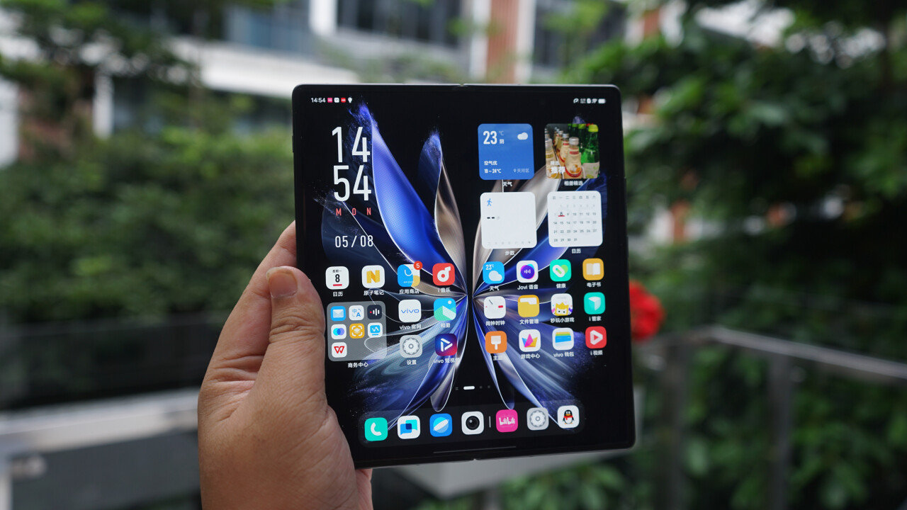 iPhone 16超大版曝光，苹果黔驴技穷？