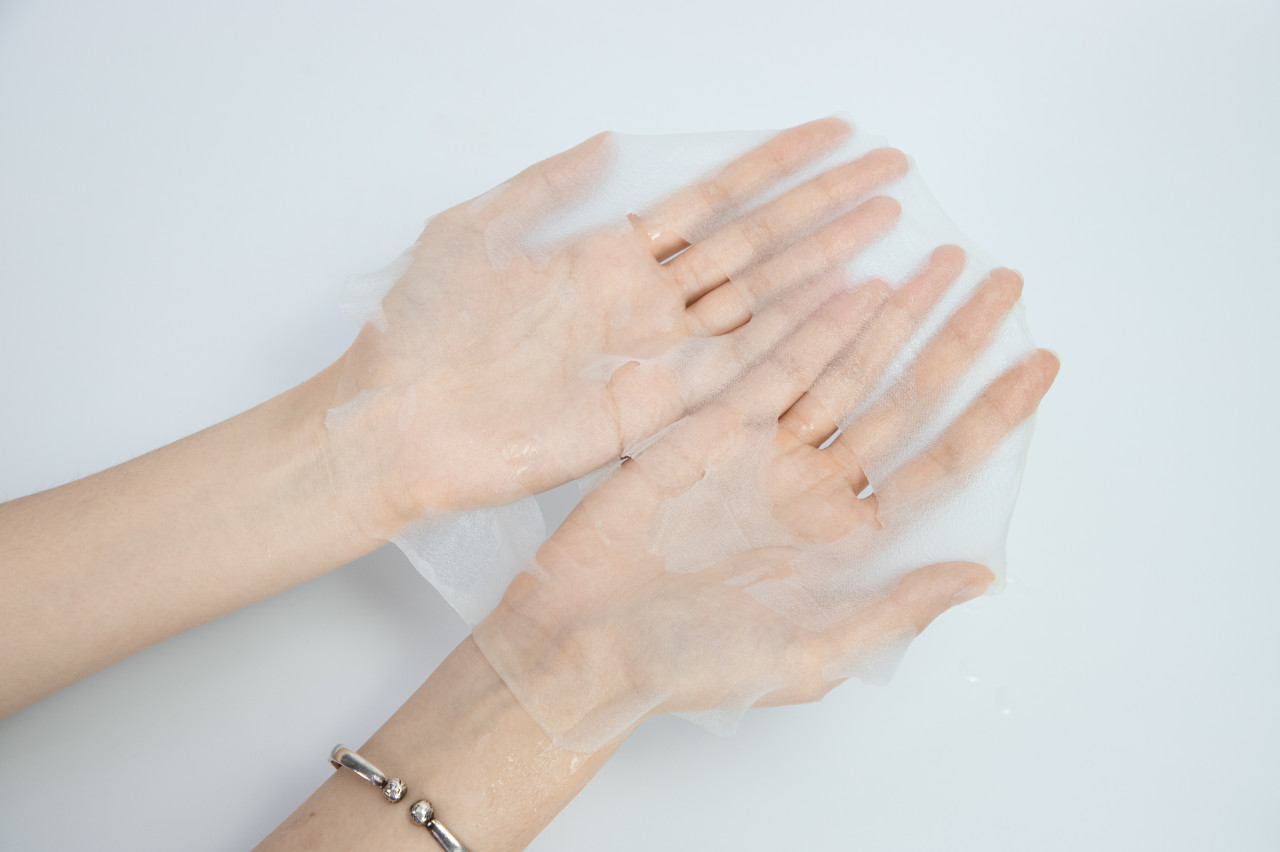 毛利率逼近茅台!“A股医美面膜第一股”敷尔佳上市冲刺,研发人员仅8人