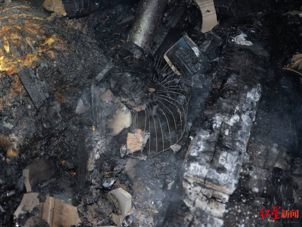 成都消防公布3起自建房亡人火灾,不规范用火用电是主因,防范注意这几点