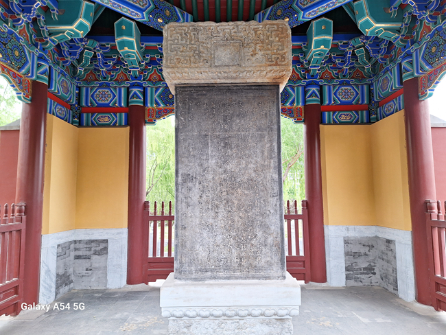 5000万像素大光圈主摄 尽享旗舰级影像体验