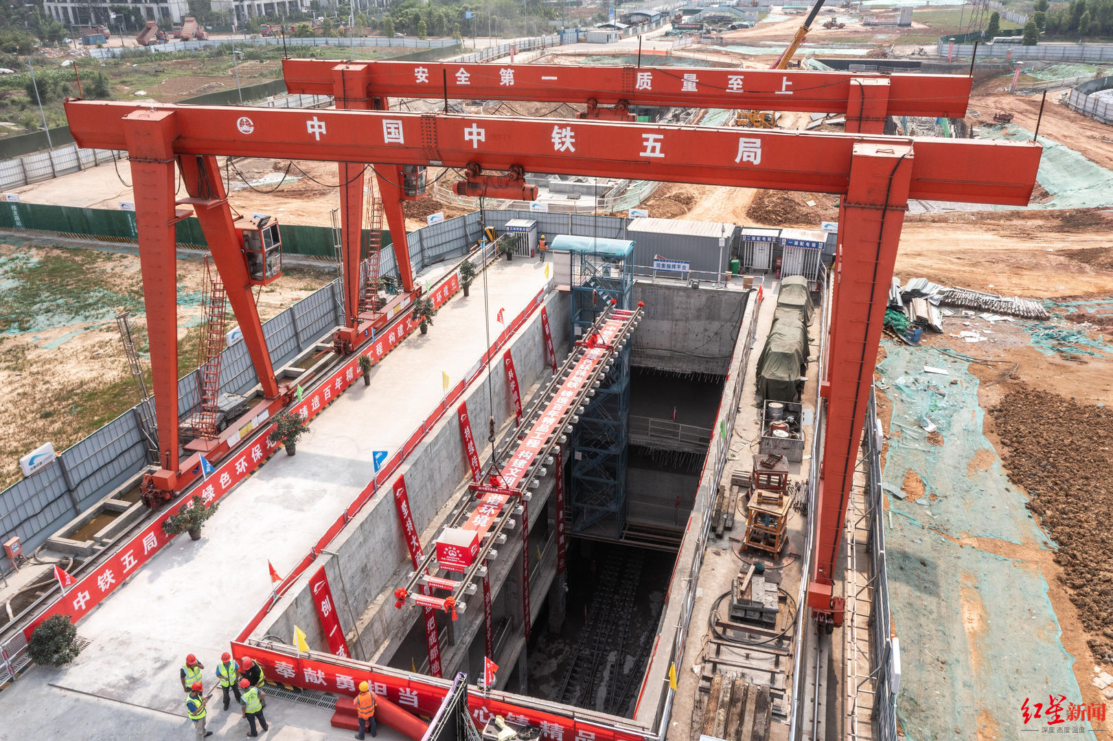 最新进展！成都轨道交通8号线二期工程全线“短轨通”