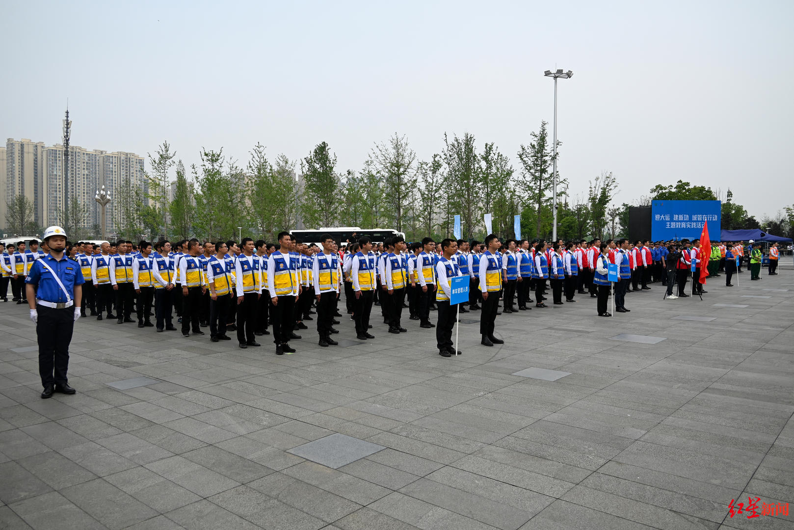 环卫小精灵等“黑科技”集中亮相！“迎大运 遇见成都城管最美”系列活动启动