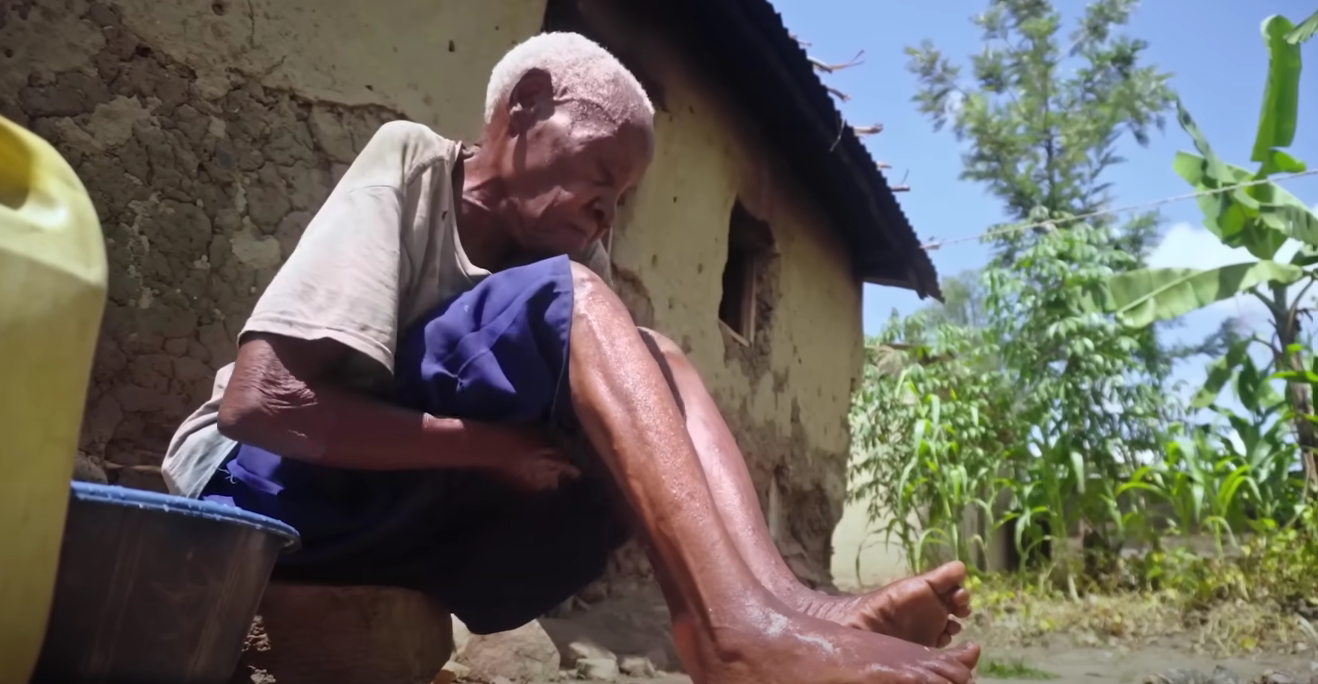123岁老人上节目公开求爱？生于1900年：自称从未恋爱结婚，人生尾声无比孤独