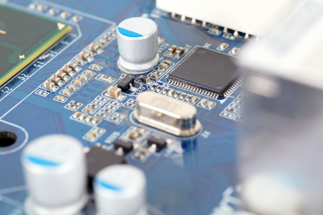 618手机厂商杀疯了？荣耀CEO赵明：没有创新的产品，大家不会买单！