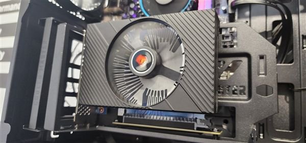 宝马1211在线 点击登录