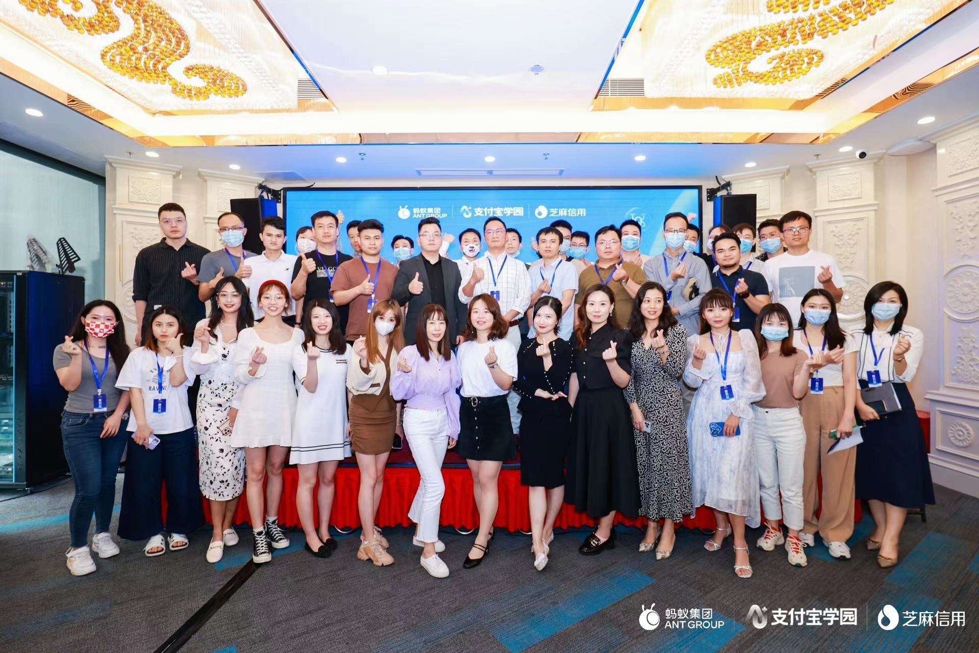 一、租用百兆服务器概述 (百兆网络一个月多少钱)-虎跃云资讯网