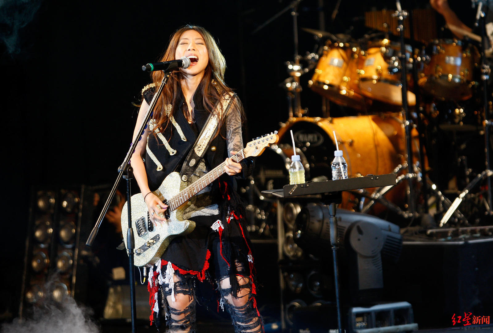 陈绮贞与旧爱兼老板撕破脸，继续隔空喊话