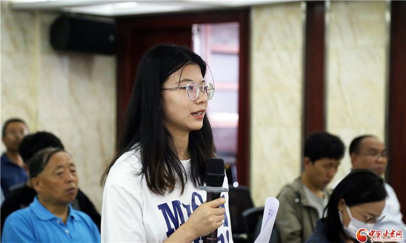 媒体记者提问