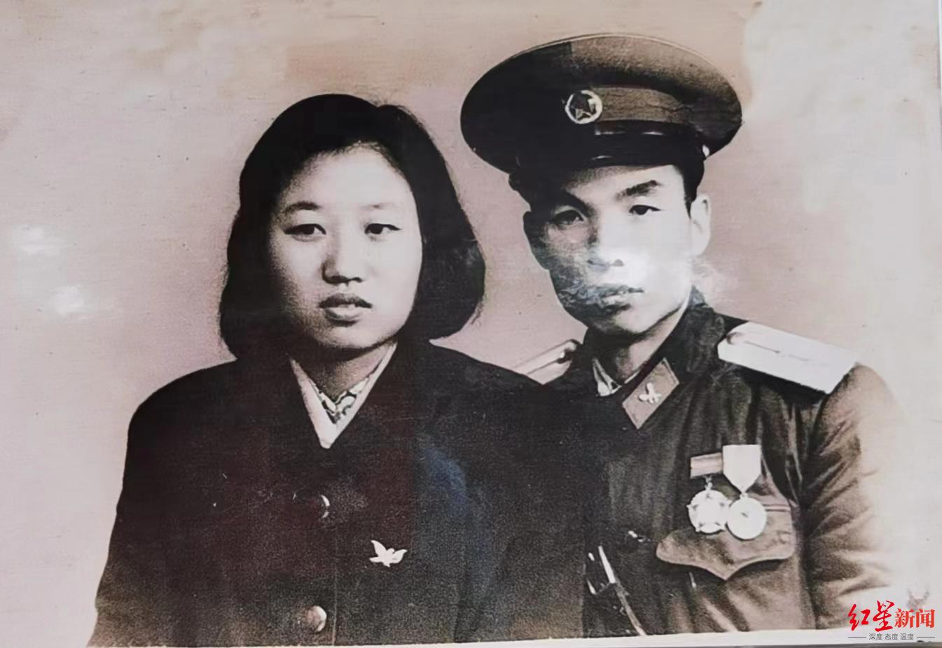 69岁的她，拍下社区“90后”的晚年瞬间