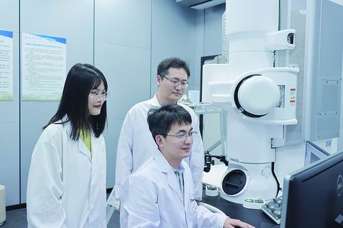 刷新认知!液态金属实现“温和”造合金