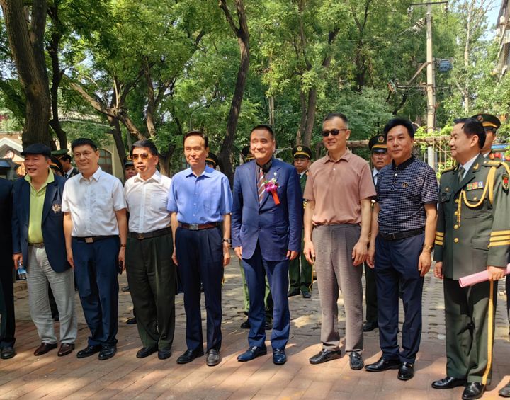 龙新民书记、华国中主席、武鹏将军、姚谊伟、宋伯军、刘江海部长、孟毅主任、崔传桢副院长