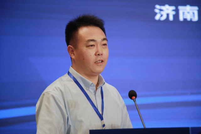 　　济南市委台港澳办港澳处处长王文华致辞