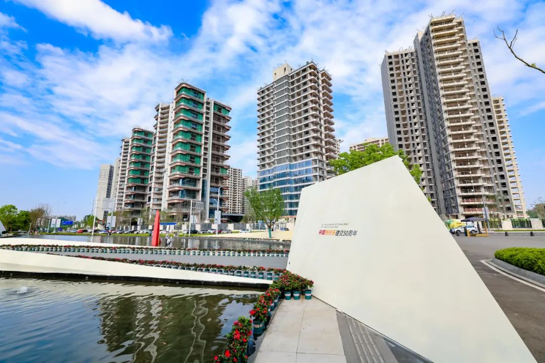 (贵阳铁建城实景图)