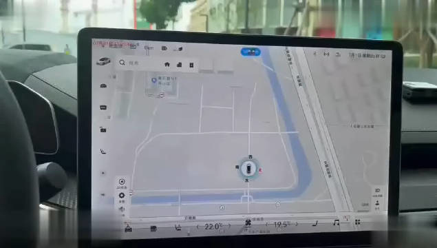 消息称极氪 001 内测 ZEEKR OS 5.0，车机演示流出