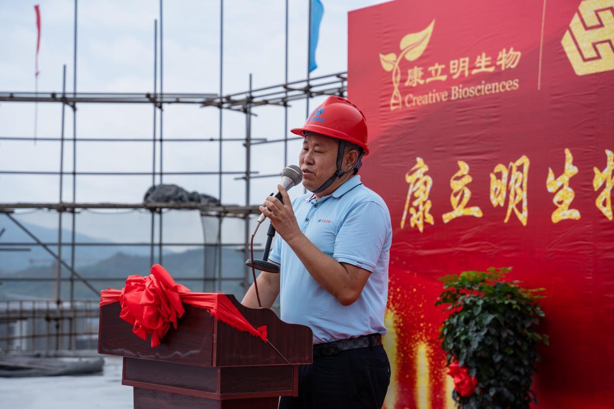 恒富建设集团总裁 邱俊军先生