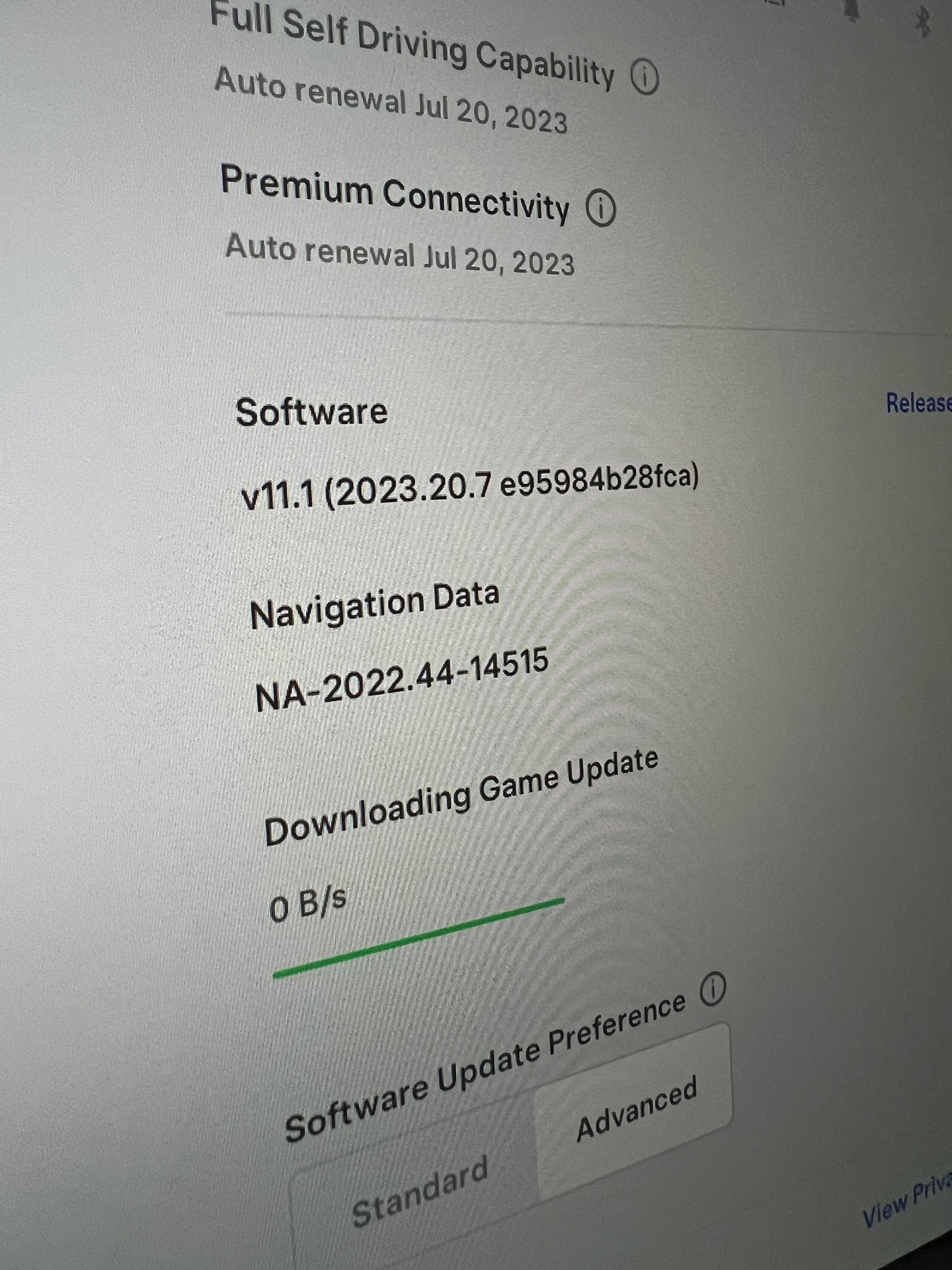 特斯拉向北美部分车型推送FSD Beta