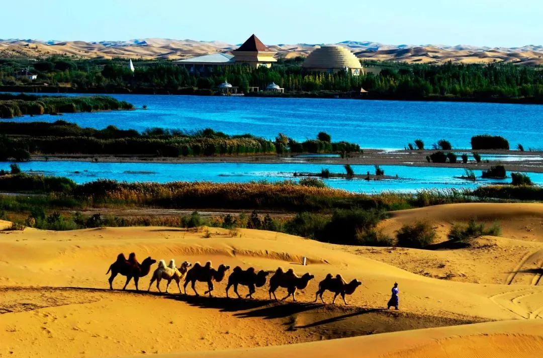 鄂尔多斯是什么地形 90ef-6e7f9b5fa5be02b90668f66fd7af9eda.jpg