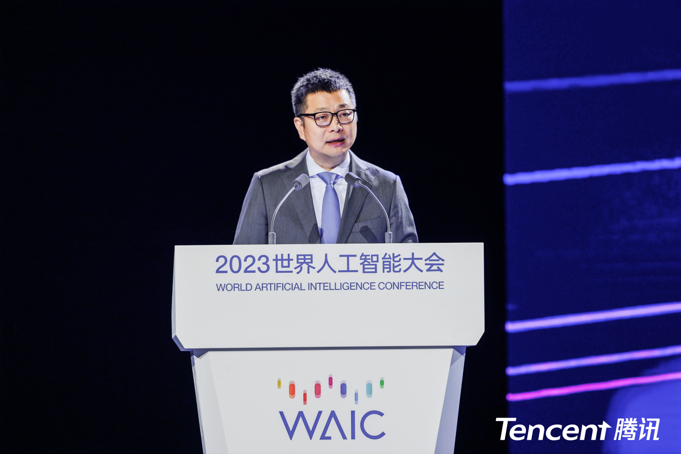 腾讯李强:行业模型将成为AI大模型价值引爆点