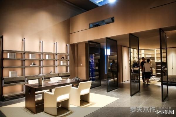 梦天木作最新的柜类产品展现高端定制实力